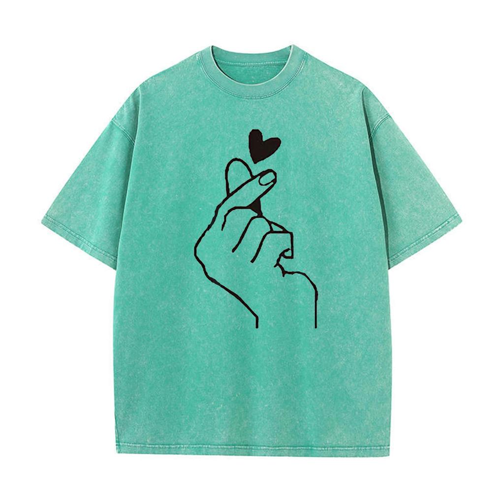 Men’s and Women’s Harajuku Graphic T-Shirt Love Heart Print Ulzzang Korean Style Tops Oversized Tee Short Sleeve
