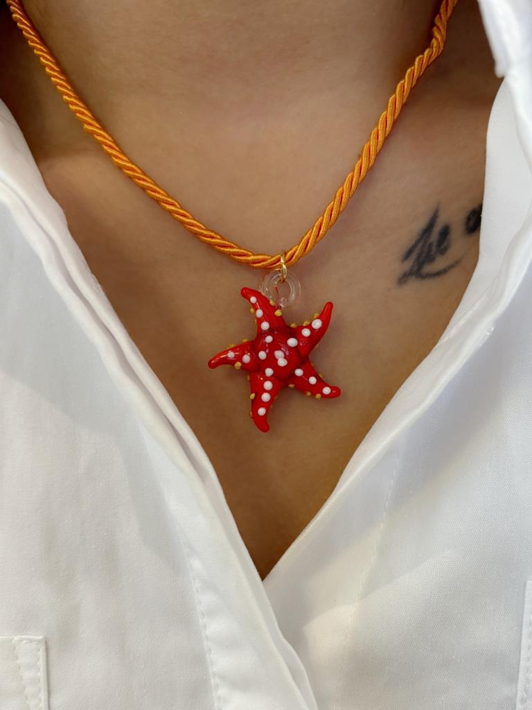 Kreativer Charm Seestern Anhänger Damen Halskette Urlaubsfeier Zubehör (Größe und Farbe können Fehler aufweisen)
