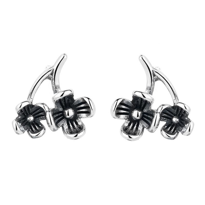 New Chinese Silver Stud Earrings Female Personality Literary And Retro Black Three-Dimensional Flower Sweet And Cool Student Ear Jewelry