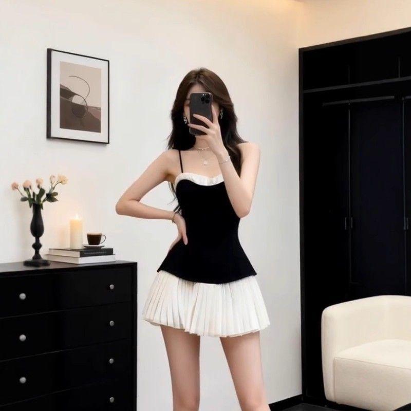 Sweet Girly Black and White Color Blocked Pleated Mini Dress with Heart Neckline  Ladies' Spaghetti Strap Ruffle Waist Fitting Party Club Short Dress