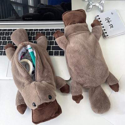 Portapenne Pinguino Carino Astuccio Animale Peluche con Cerniera Tessuto Morbido Borsa a Becco d'Anatra