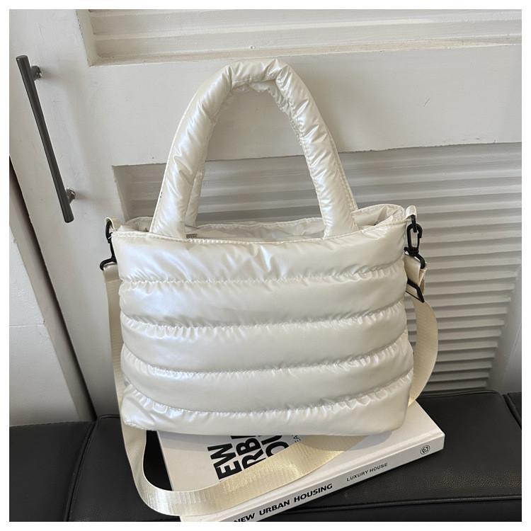 Large Capacity Street Fashion Tote Bag 2023 Winter New Style Korean Casual Handbag