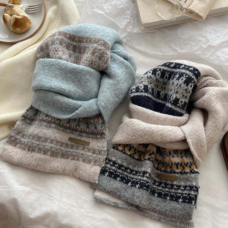 Fair Island Green Christmas Knitted Scarf Atmosphere Women's Autumn and Winter Thickened Warm Versatile Student Neck Scarf