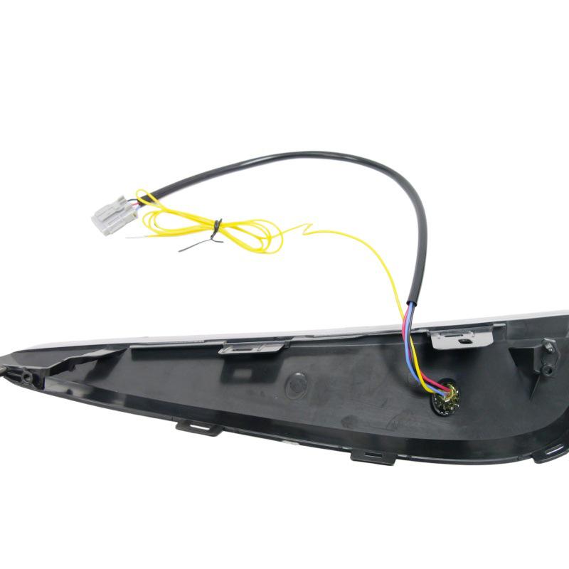 Toyota Prius 2019-2023 LED Daytime Running & Turn Signal Fog Lights