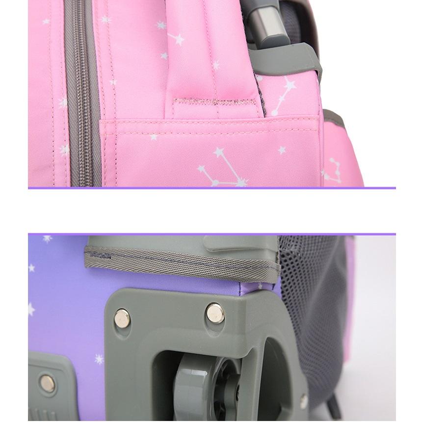 Schüler tragen und ziehen Mehrzweck-Trolley-Schultaschen mit Rädern, mit denen sie Treppen steigen können