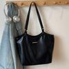 Large-capacity Bag Women's Autumn and Winter Versatile New Simple Shoulder Bag Retro Casual Commuter Tote Bag