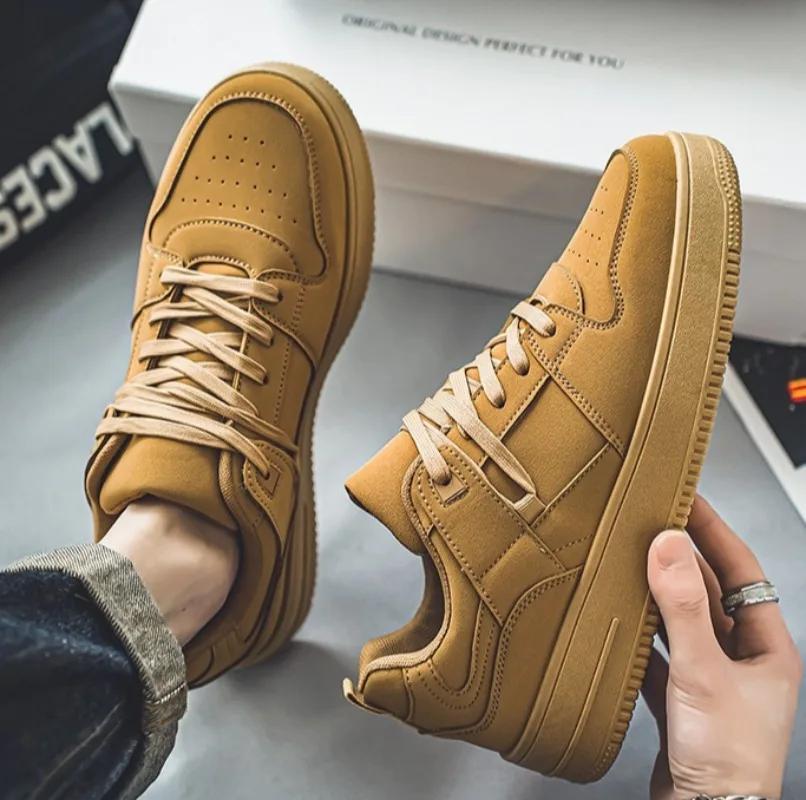Fashion 2024 New Men's Casual Sports Shoes, Four Seasons Comfortable and Breathable, Versatile Sports Shoes, Khaki Color