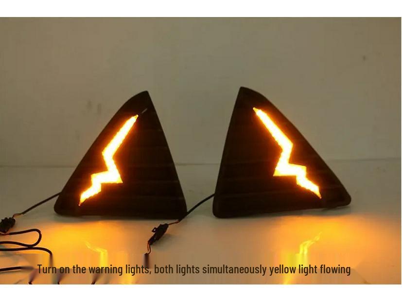 Kit de Feux de Jour et Antibrouillard LED pour Ford Focus 2012 - Pare-chocs Avant Modifié avec Fonctionnalité de Lumière Séquentielle.