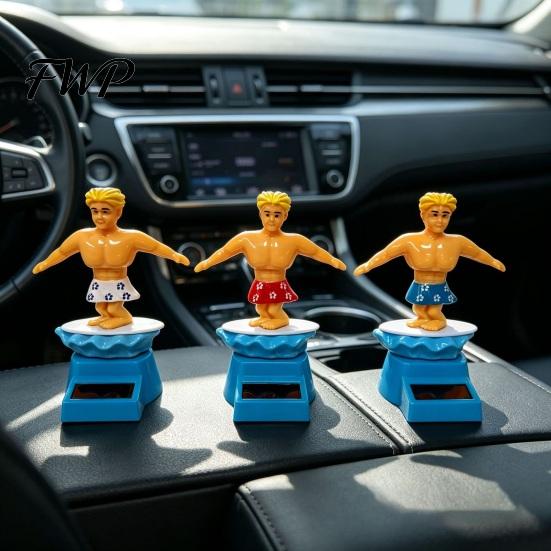 Dynamiczna ozdoba do samochodu Chłopiec Surfer Solarna Kiwająca Zabawka, Kreskówkowy Bobblehead dla Czerwono-Niebieskiej Figurki Deska Rozdzielcza, Samochodowa Huśtająca się Potrząsana Figurka Biuro
