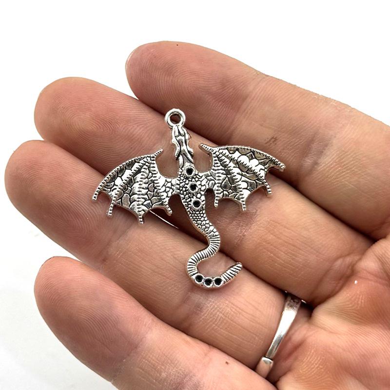 Retro Drip Oil Flying Dragon Pendant - Exaggerated Dark Alloy Ornament in Hip Hop Punk Style