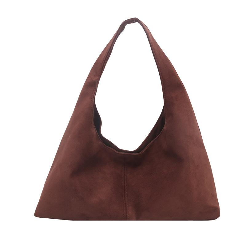 

Niche fashion retro matte bag women s new textured deerskin fleece shoulder bag underarm bag commuter bag коричневий