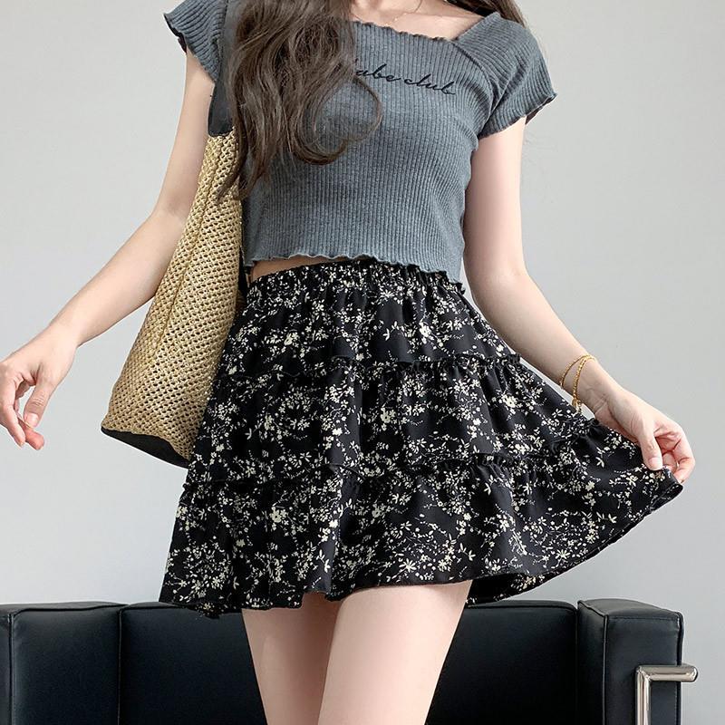 Spring and Summer Large-size White Chiffon Floral Short Skirt Versatile Korean Slim A-line Short Skirt Cake Skirt