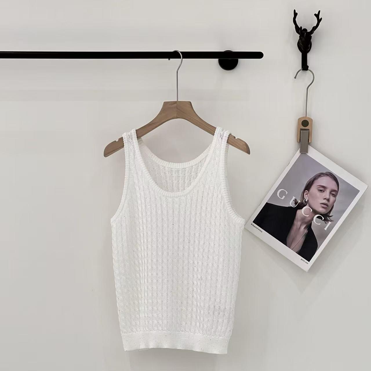 Elegant Early Spring Women s Knit Camisole Vest Medium