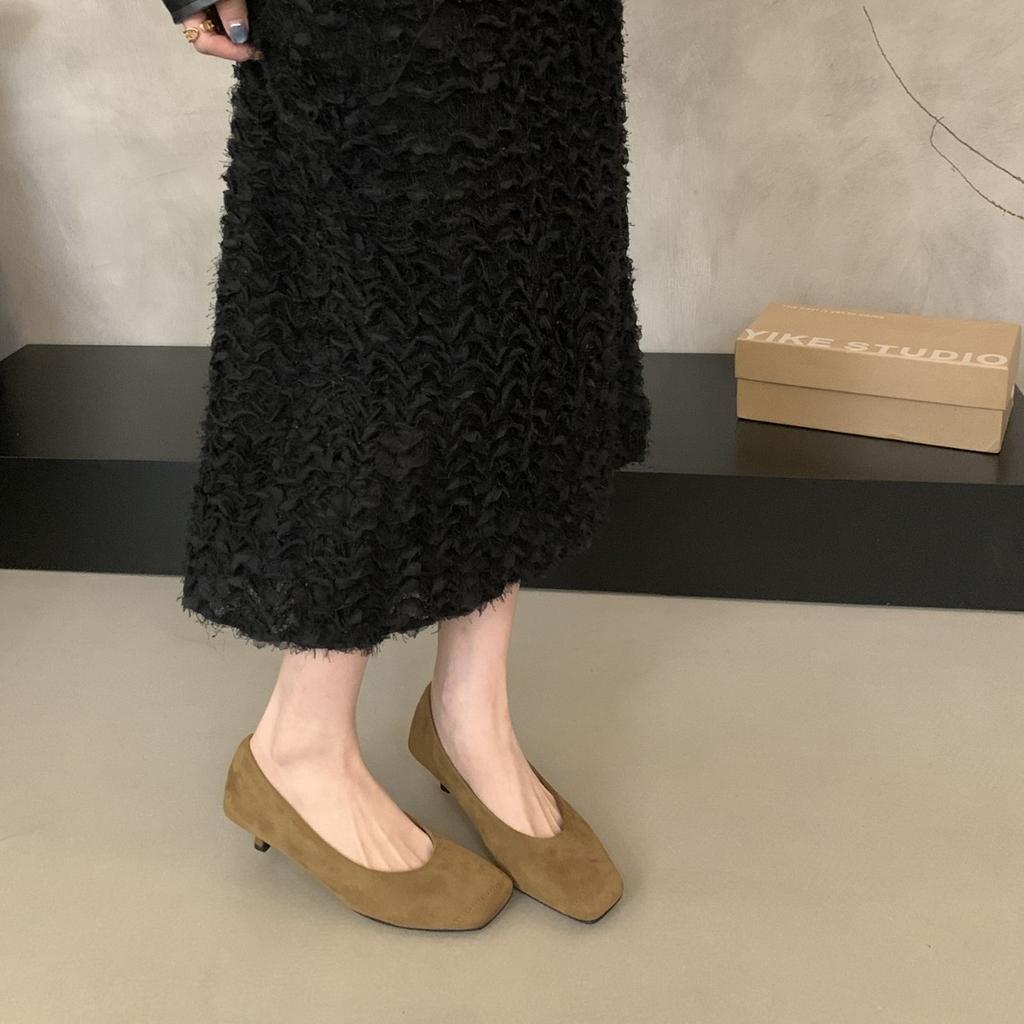 French kitten heel square head shallow mouth single shoes women's shoes spring and autumn 2025 new suede thin heel versatile evening shoes