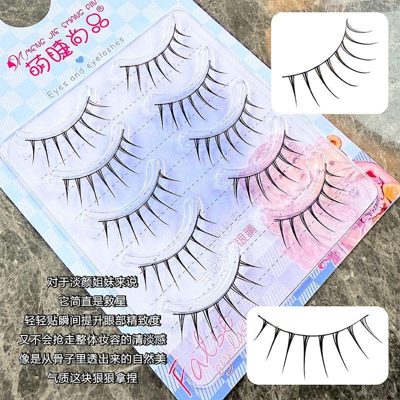 Aimo - Doll Eye Wispy False Eyelashes