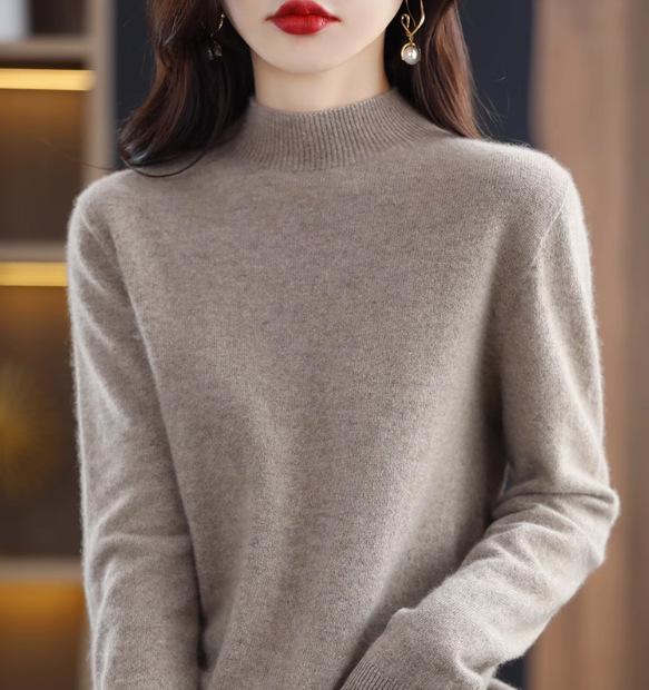 2024 Fall/Winter Women's 100% Wool Semi-High Neck Loose Knitted Sweater