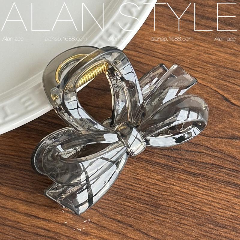 

Корейская заколка-бантик для волос средней длины - стиль акулы для женщин