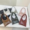 Tasche Damen Punk-Stil Nietenbesetzt Premium Damen-Tasche Wasser-Stil Große Kapazität Damen-Umhängetasche