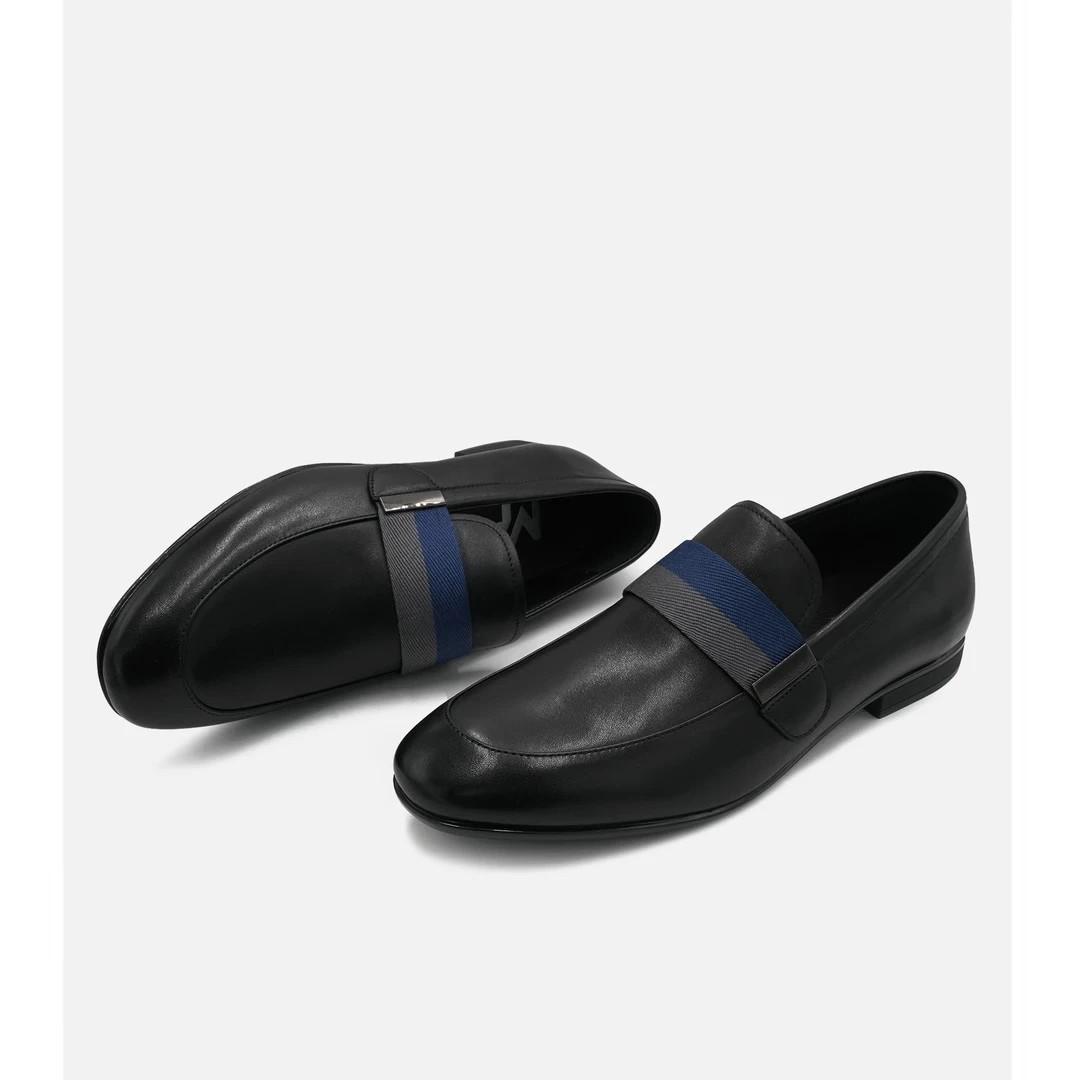 

Shoes men s leather casual shoes summer breathable new trendy men s shoes lazy one pedal shoes 46 чорний