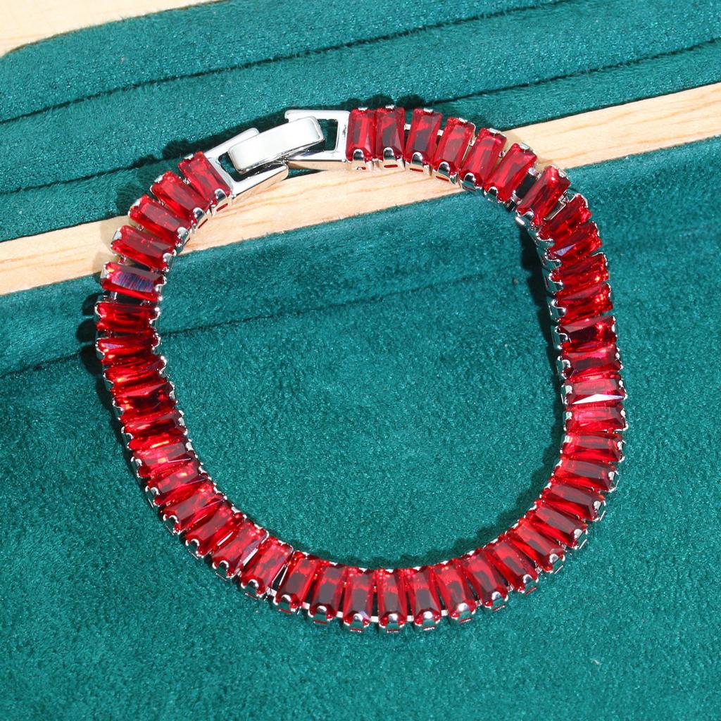 Fashionable New Jewelry Fashion AAA Zircon Bracelet Stand Alone Hot Sales