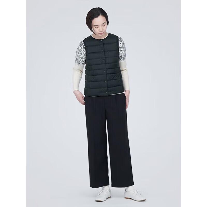 MUJI Women s Lightweight Packable Down Vest XL