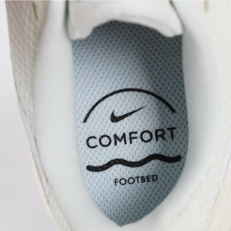 Nike W Revolution 8