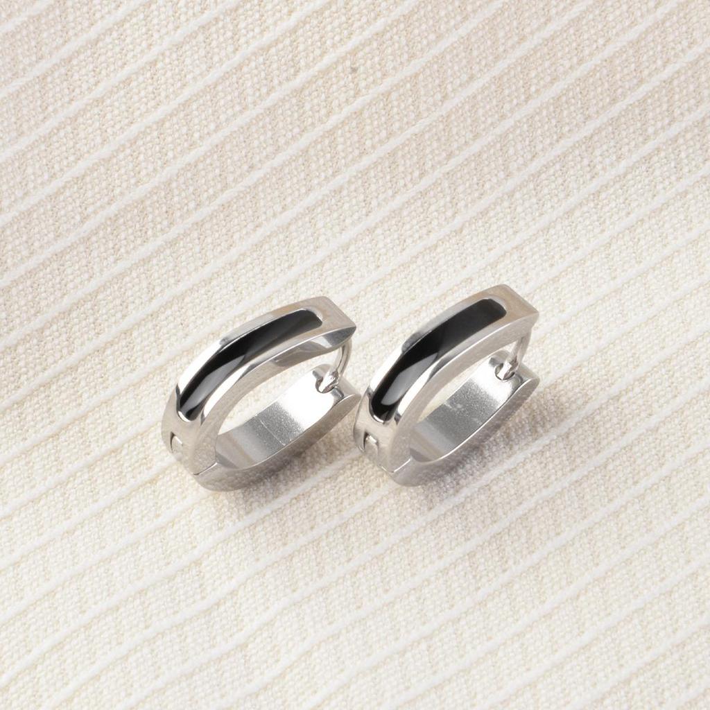 24K Gold-Plated European & American Oval Epoxy Titanium Ear Cuffs: Trendy Slim-Face Earrings