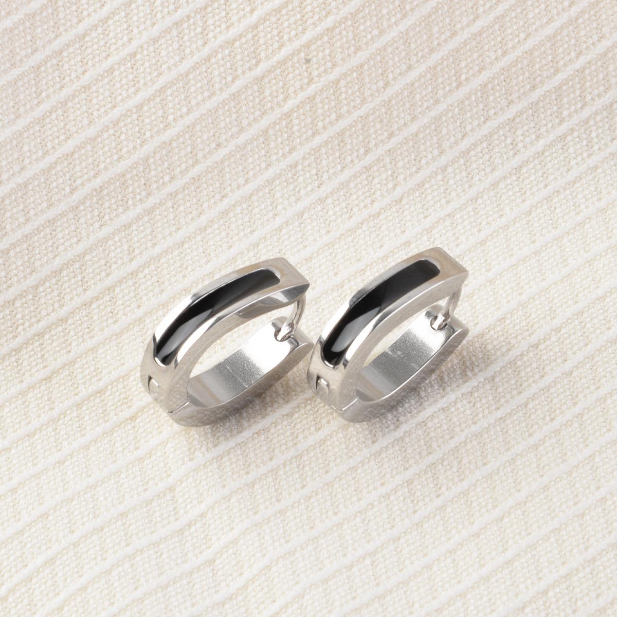 

Позолоченные 24K европейские и американские овальные титановые каффы с эпоксидной смолой: Модные серьги для стройного лица серебряный