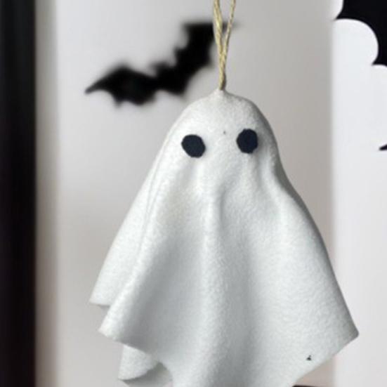 Halloweenská závěsná dekorace duch Strašidelný malý bílý látkový duch Ozdoby na stromek do ložnice na dvůr Domácí párty dekorace