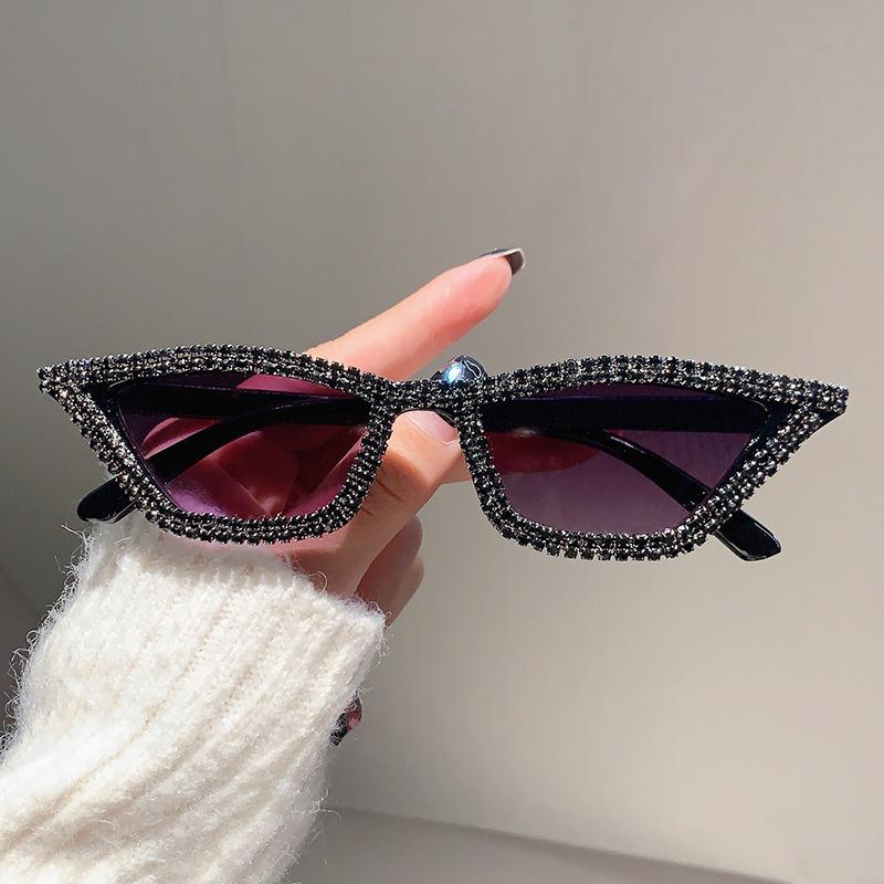 Fashion Cat Eye Rhinestone Bling Sunglasses Women Vintage Small Frame Ladies Gradient Sun Glasses UV400