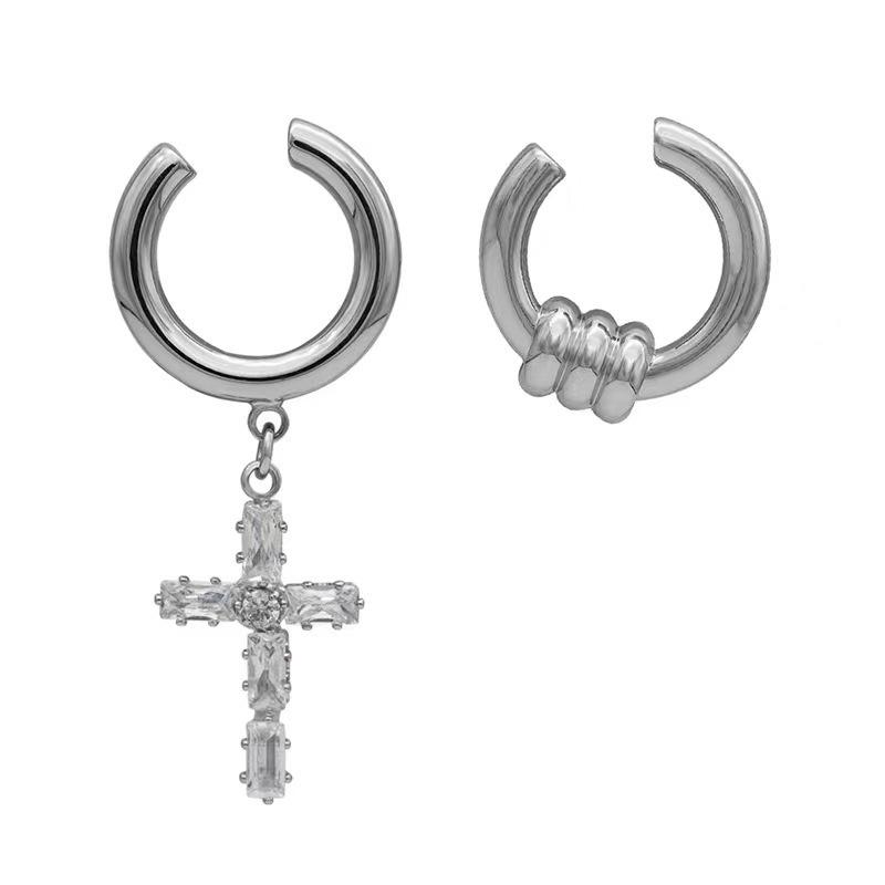 

Asymmetrical Cross Earrings, Punk Style, Ear Clips, Exaggerated Fashion for Men