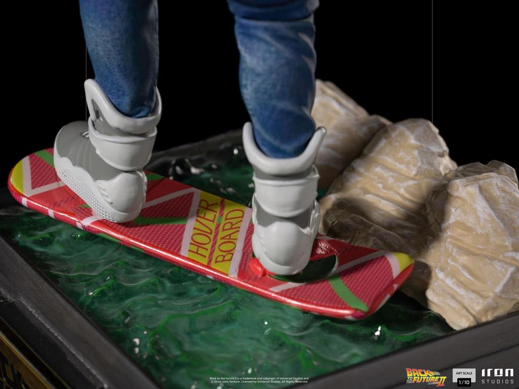 To the Future Part Studios Scale Marty McFly "Back 2" [Iron Statue] "Art Scale" 1/10 (Hoverboard)