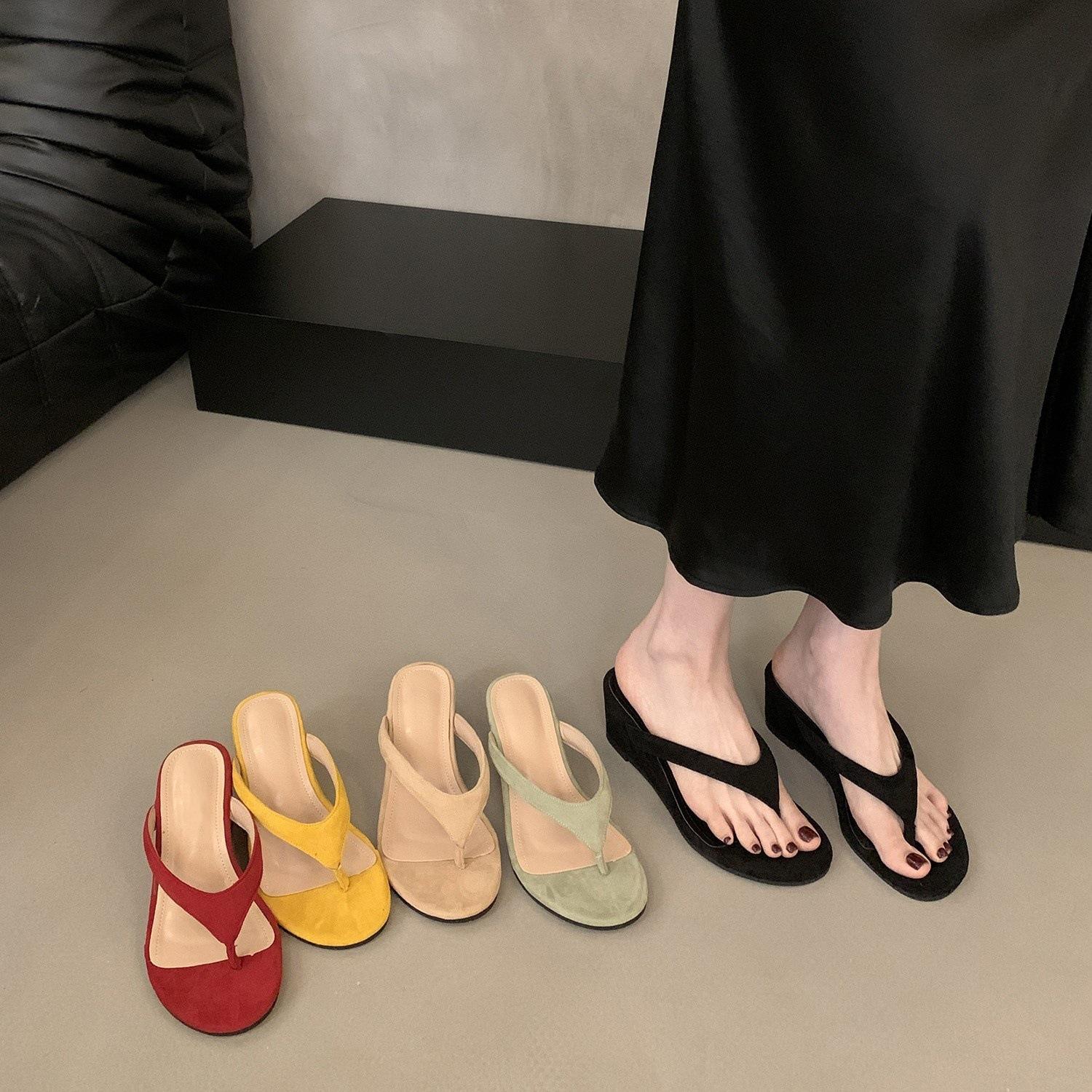 

Wedge heel pinch flip-flop shoes women s shoes outer wear temperament red with skirt sandals high heels sandals 40 чорний