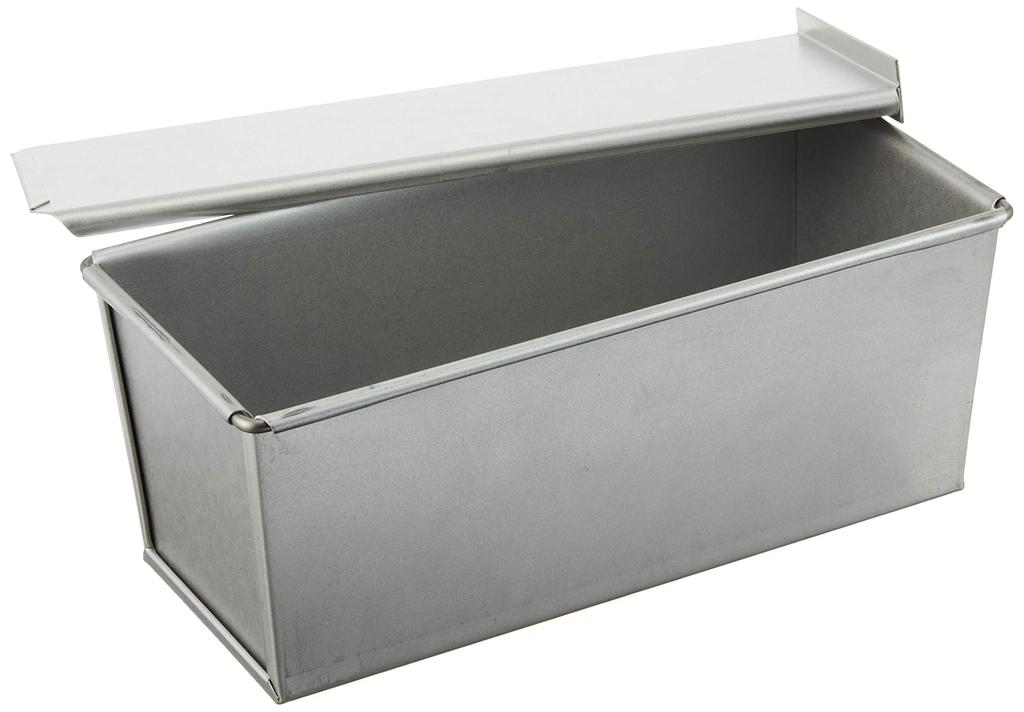 Kai Corporation Bread Pan (1 Loaf Capacity) with Lid, Silver, Interior Dimensions Top Approx. 9.5 x 20.8 cm, Bottom Approx. 8 x 20 cm, Height