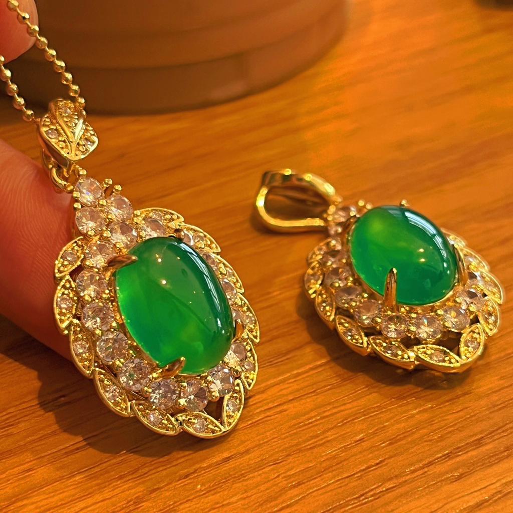 Full Green Yang Green Natural Agate Green Chalcedony Pendant Female Micro-Inlaid, Real Shot Fidelity