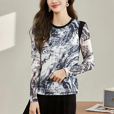 Koreanische Version von Langarm-Oberteil Design Nische Slim Basic Shirt für Damen Frühling Neu Rundhals T-Shirt