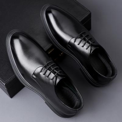 Scarpe eleganti basse in pelle sono disponibili, scarpe rialzanti interne eleganti, scarpe singole da uomo in vera pelle, lavorazione per il commercio estero