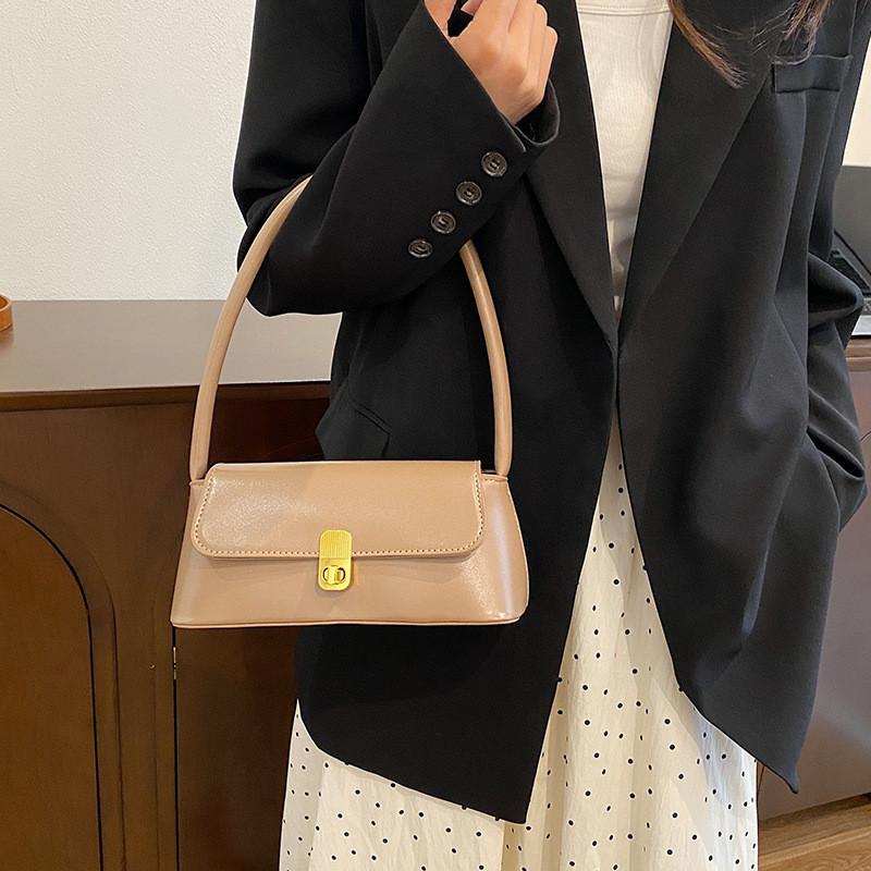 Stylish 2024 French Chic Mini Square Shoulder Bag For Women With Retro Vibes