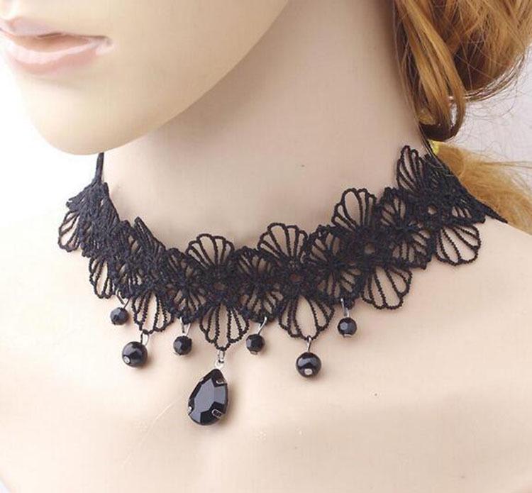 Colier Choker Gotic din Dantelă Neagră - Accesoriu Simplu Punk pentru Femei