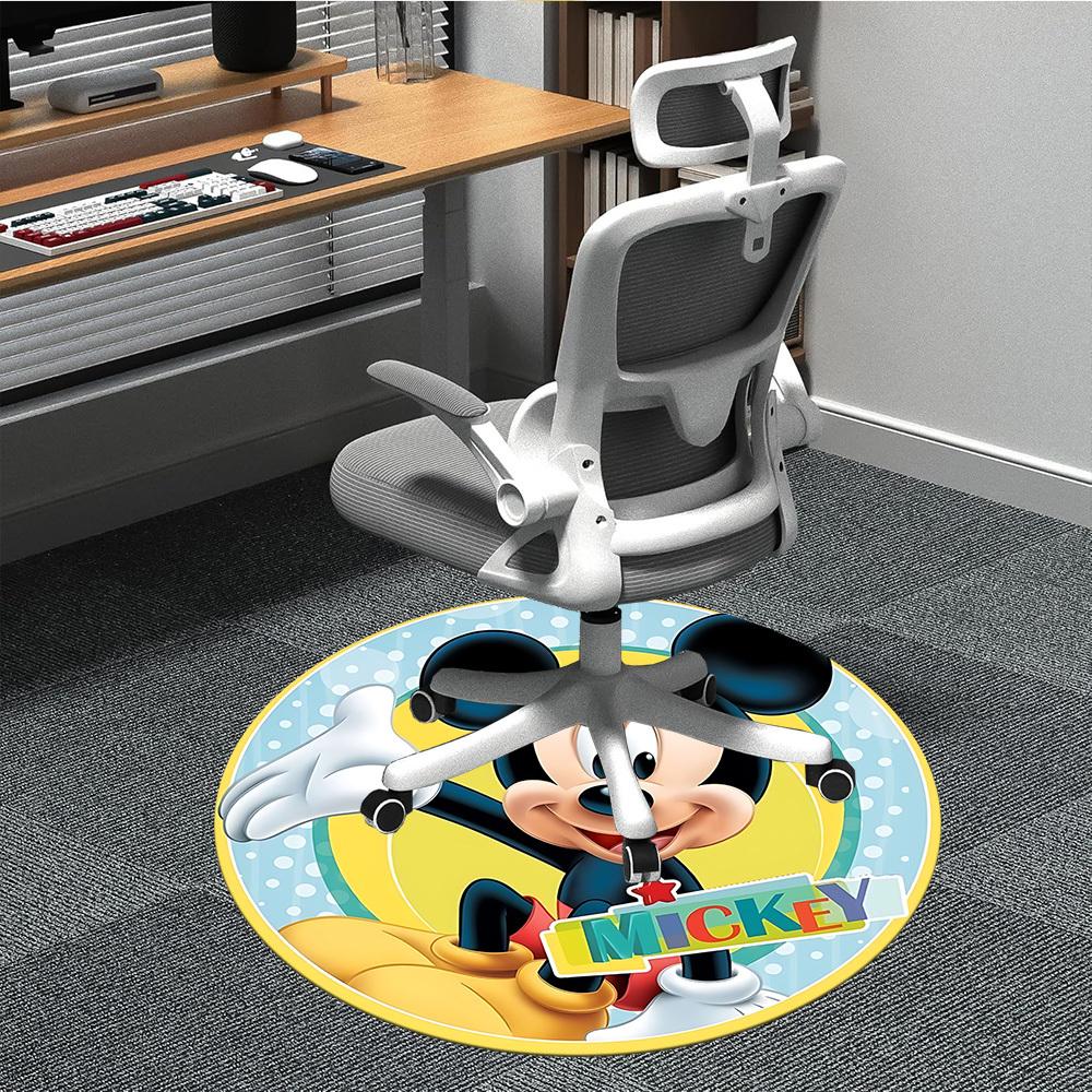 

1pc Mickey Mouse Chair Carpet for Office, Non-slip, Soft and Durable Office Rug, Perfect for Office yy251226030 80cm by 80cm