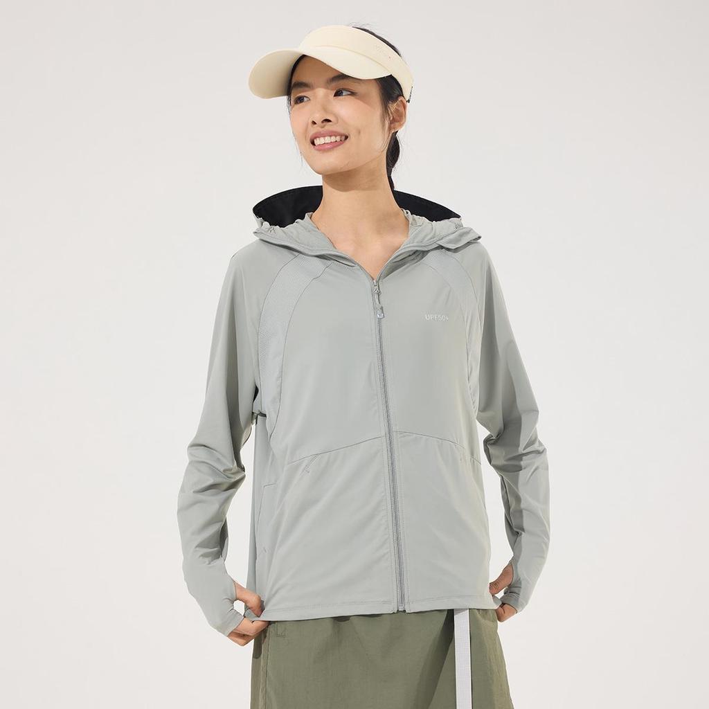 Jiao Xia Eisseide Damen Sonnenschutzkleidung: Atmungsaktiv, UV-blockierend, Schnelltrocknend, Kühlend mit großer Krempe für den Sommer.