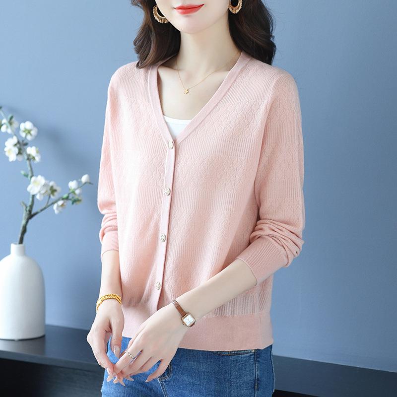 Petite V-Neck Pure Wool Knit Cardigan for Women - Spring & Autumn Fashion Outerwear Sweater