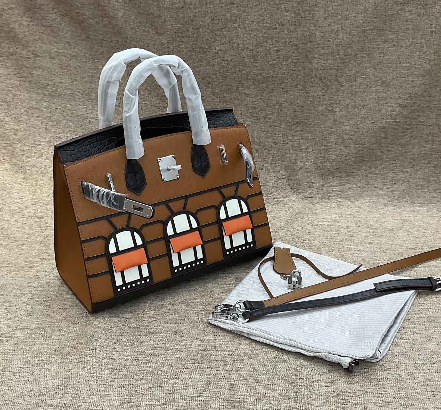 

Stingray Suede Leather Fashion Small Metal Handbag With High-end Textured Design Single Compartment And Detachable Cross-body Strap 20cm коричневый