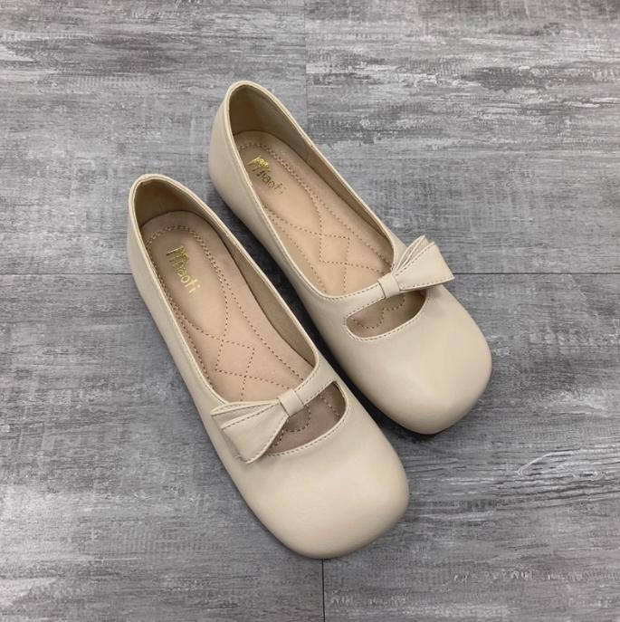Fashion Flat Shoes for Women Spring and Autumn 2025 New Square Toe Bow Shallow Mouth Ballet Flat Shoes Plus Size Women's Shoes 41-43