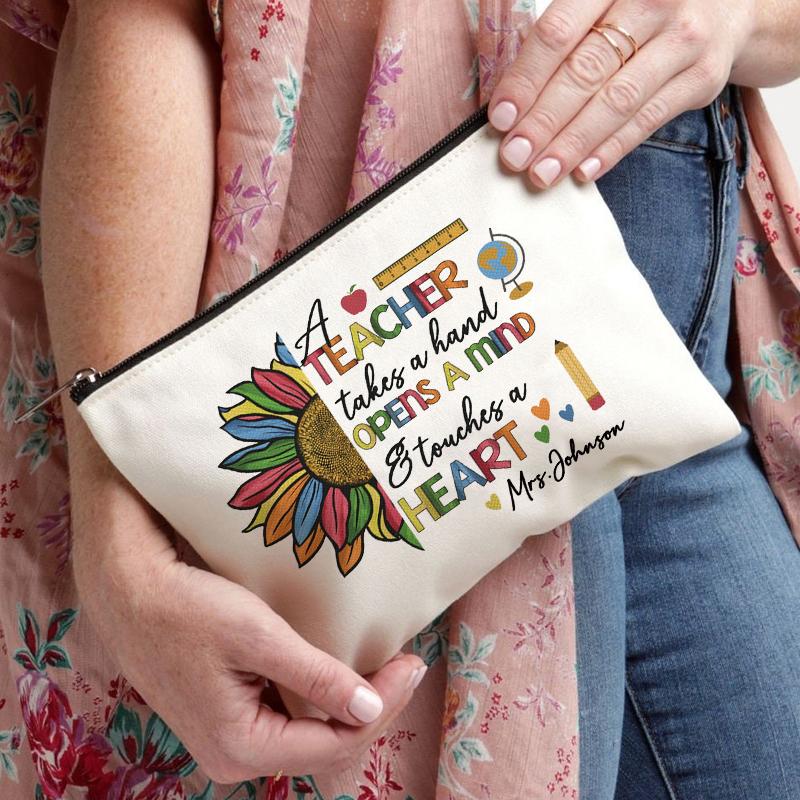 Custom Teacher Name Pencil Case Personalized Teacher Appreciation Gift Back To School End of School Birthday Gifts Cosmetic Case
