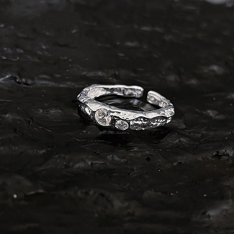 Beautifully Crafted Adjustable Copper Ring For Women With Zircon And Geometric Style