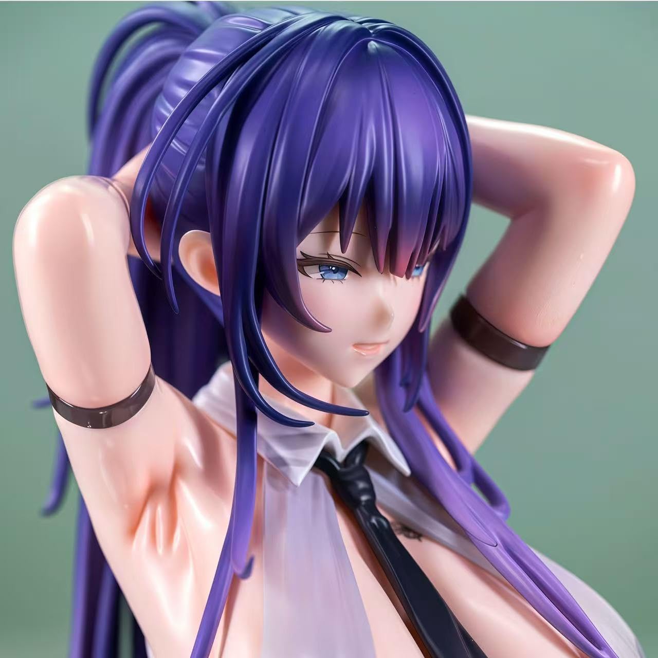 

Yuna in an office crouching 20cm ABS model finished figure pose, tall, & PVC, decoration, pre-painted, оранжевый