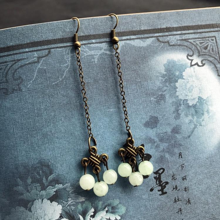 

Ретро длинные классические темпераментные нефритовые серьги, женские универсальные модные аксессуары для ушей с бахромой в виде китайского узла