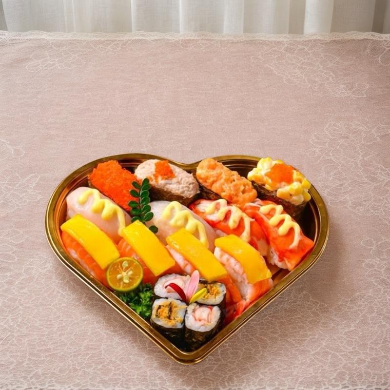 10 stk. Hjerteformede Serveringsbakker Med Gennemsigtige Låg Genanvendelige Kæledyrssnacks Frugt Sushi Ost Salater Desserter Emballagekasser