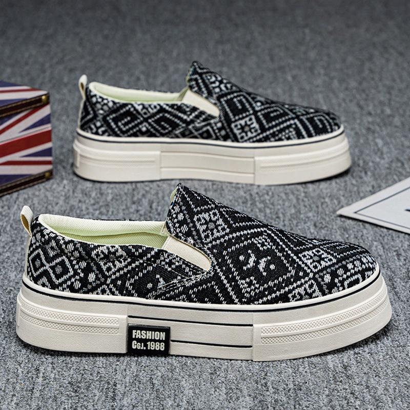 

Мужская обувь весна 2025 новые повседневные универсальные мужские популярные легкие увеличивающие рост парусиновые туфли с толстой подошвой 39 standard sneaker size чёрный